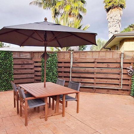 Central Oasis Apartment Tauranga Bagian luar foto